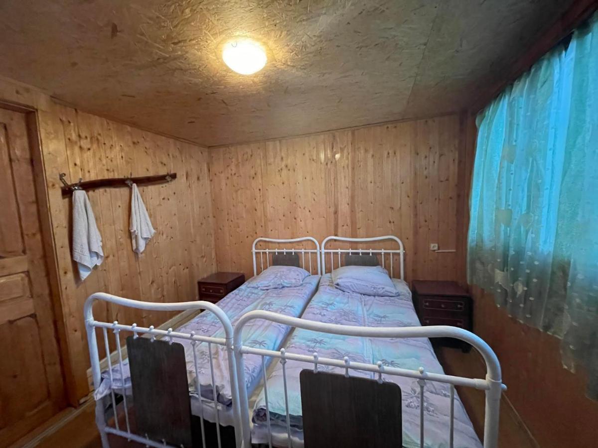 Chveni Ezo Hotel Ambrolauri Kültér fotó