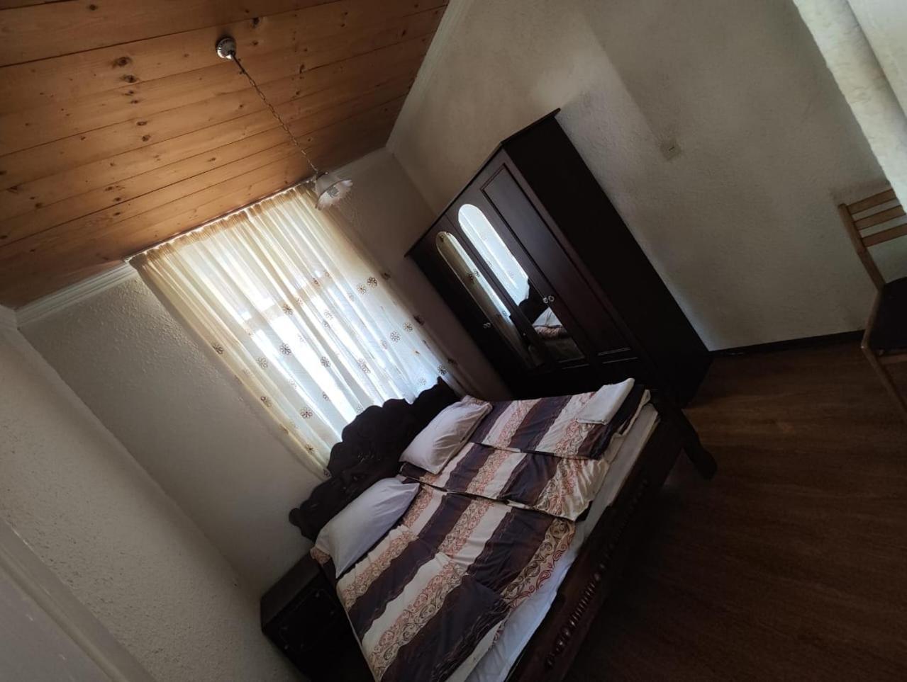 Chveni Ezo Hotel Ambrolauri Kültér fotó