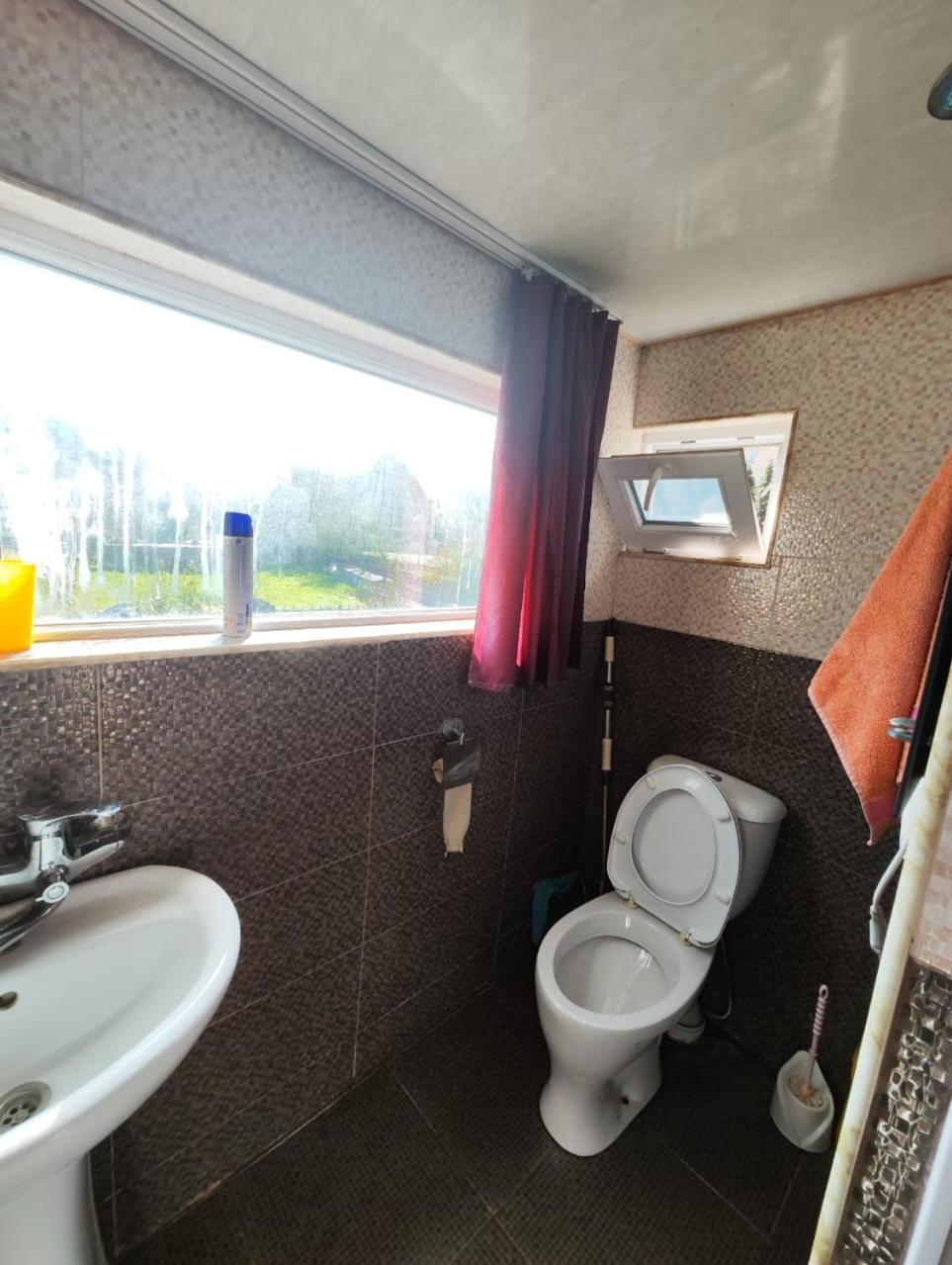 Chveni Ezo Hotel Ambrolauri Kültér fotó