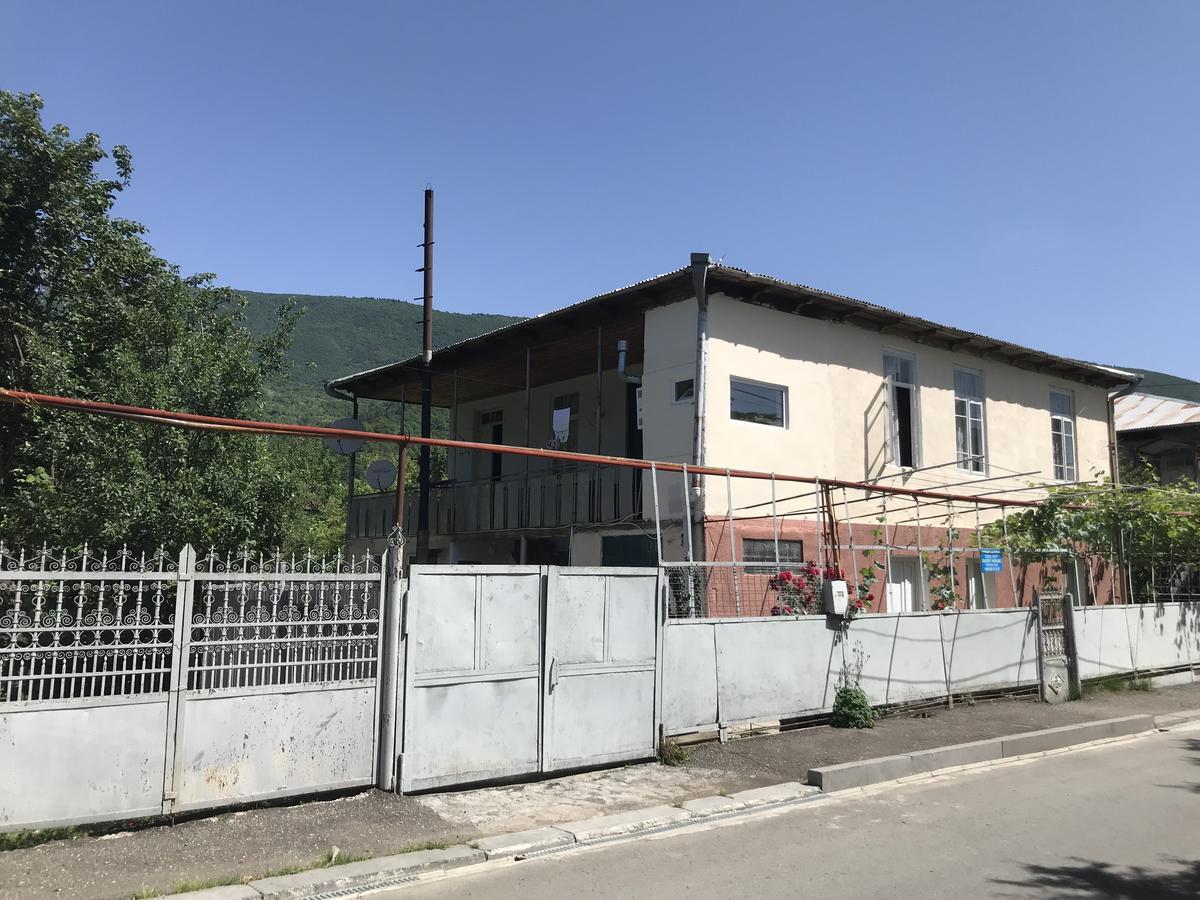 Chveni Ezo Hotel Ambrolauri Kültér fotó